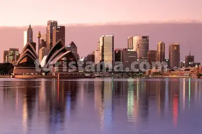 Experiencing the universe above Australia Dark sky experiences for amateur astronomers Exploring Australia's cosmic landscapes.